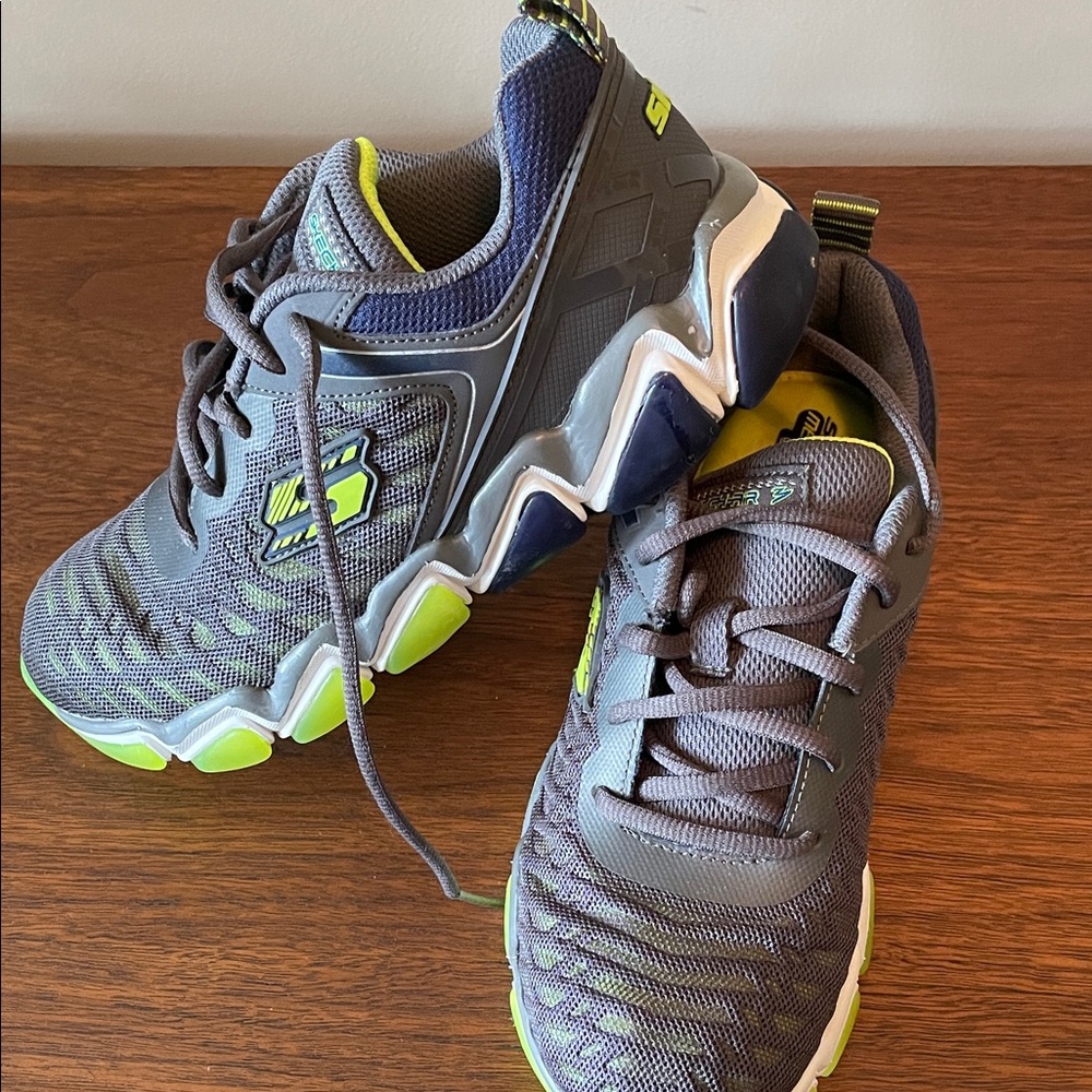 Boys Skechers Sneakers in Gray and Neon Green - Picture 9 of 11